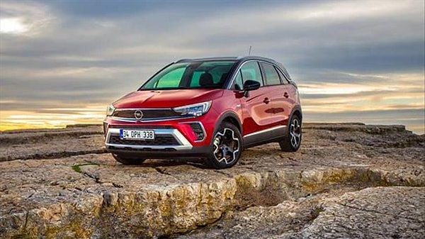 Opel Crossland fiyat listesi Nisan 2024