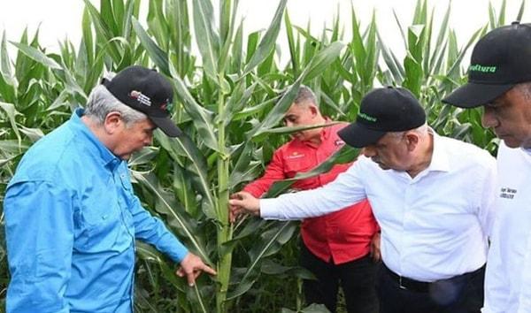 2022'de Venezuela Devlet Başkanı Nicolas Maduro ile Cumhurbaşkanı Erdoğan'ın görüşmesi sonrasında dönemin Tarım ve Orman Bakanı Vahit Kirişçi, buğday üretileceğini açıklarken, bilin bakalım Venezuela'da ne yetişmiyordu?