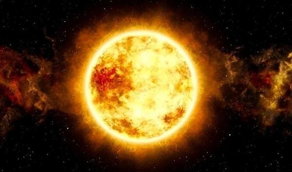 Bazı bilim insanları son zamanlarda 2024 yılı ile birlikte Güneş'te yaşanacak patlamalara dikkat çekti. Güneş fırtınası ile birlikte ülkemizde ve dünyada yaşanacak elektrik kesintileri de gündem oldu.