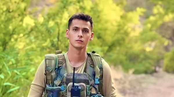 Irak'ın kuzeyinde Pençe-Kilit Operasyonu bölgesinde teröristlerce düzenlenen saldırıda Piyade Teğmen Eril Alperen Emir (25) şehit oldu.
