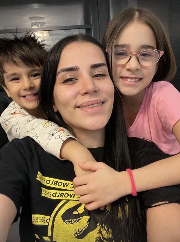 Kübra Uzun, tepki çeken bu paylaşımlarından sonra önce kendi kızı ve Dilan Polat’ın oğlu Milan ile bir fotoğrafını paylaştı ve ardından bir açıklama yaptı.