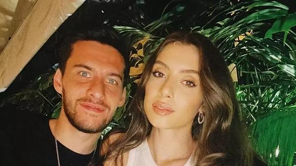 Fenerbahçe'nin forvet oyuncusu Umut Nayir ve eşi Enfal Nayir, kamuoyuyla üzücü bir haber paylaştı.