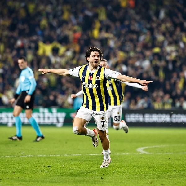 Nordsjaelland, Ludogorets ve Spartak Trnava'nın yer aldığı grupta hata yapmayan Fenerbahçe, Konferasn Ligi son 16 turuna yükselmeyi başardı.