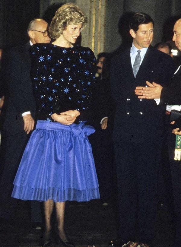 Bu satış Diana'nın 608 bin dolara satılan bir önceki elbisesinin rekorunu geçerek yeni bir dünya rekoru kırdı.