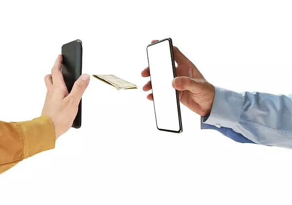Fonların Anlık ve Sürekli Transferi (FAST) ile kullanıcılar farklı bankalardaki hesapları arasında 7 gün 24 saat, hızlı ve kolay şekilde para aktarımı gerçekleştiriyordu.