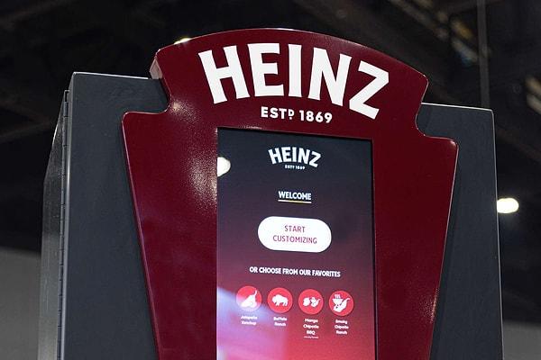 Kraft Heinz Company, yeni ürünü "Heinz Remix" ile Nesnelerin İnterneti teknolojisini kullanarak kullanıcılara 200'den fazla farklı sos karışımı oluşturma imkanı sunuyor.
