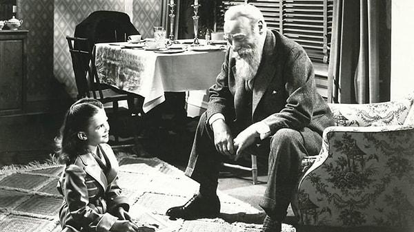 6. "Miracle on 34th Street" (1947):