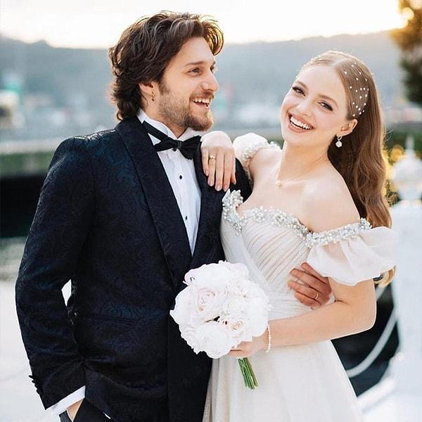 Çift bu mutluluklarını 2022 yılının Ekim ayında  Roma'da masalsı bir düğünle evlenerek taçlandırdı.