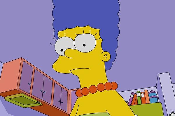 10. "Bir arkadaşımın yeni evine taşınmasına yardım ediyordum ve bodrumda 'Marge Simpson Haklıydı' başlıklı bir kağıt bulduk. Marge'nin haklı olduğu üç şey listelenmişti. Hatırladığım tek madde hindi ağırlığıydı."