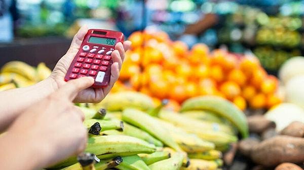 Merkez Bankası'nın yüzde 65 olarak tahmin ettiği 2023 yılı enflasyonu da yüzde 64,77 olarak açıklandı. Tabi ana odak noktamız temel ihtiyaç düzeyine indirgemek durumunda kaldığımız hayat standardından dolayı gıda enflasyonu oldu.