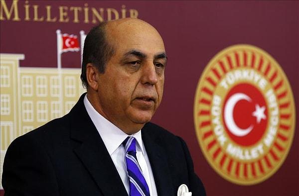 Gazeteci İsmail Saymaz, Muğla Büyükşehir Belediyesi için ise eski CHP İstanbul Milletvekili Aydın Ayaydın’ın öne çıktığını iddia etti.
