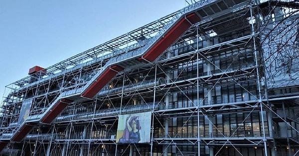 1. Centre Pompidou - Paris, Fransa