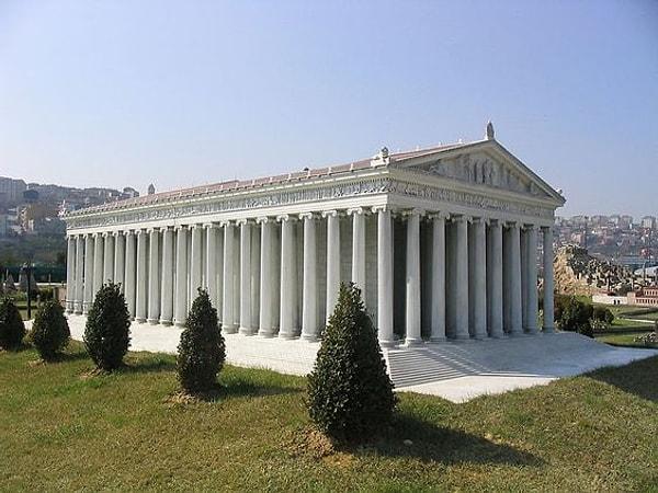12. Efes Artemis Tapınağı