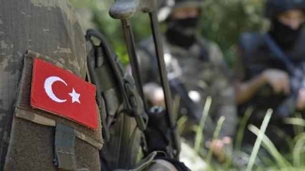 Milli Savunma Bakanlığı (MSB) tarafından yapılan ilk açıklamada, Pençe Kilit operasyon bölgesinde PKK'lı teröristlerle çıkan çatışmada 5 askerin şehit olduğunu, 3'ü ağır 8 askerin yaralandığını açıklanmıştı. Gecenin ilerleyen saatlerinde MSB'den yapılan son açıklamada, 9 askerin şehit olduğu kaydedildi.