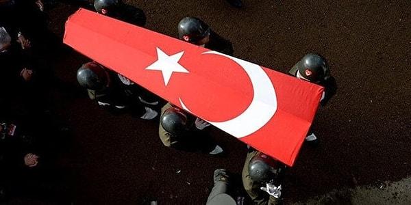Türkiye, terör örgütü PKK’nın Irak’ın kuzeyindeki saldırısı sonrasında şehit düşen askerlere ağlıyor.
