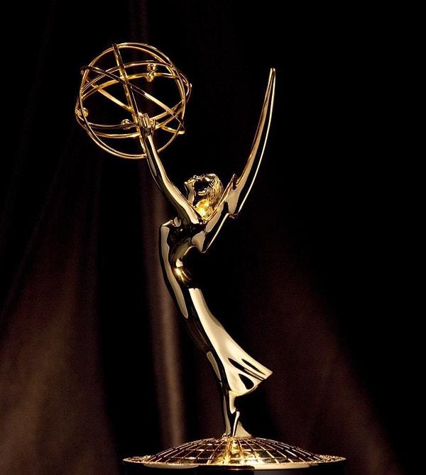Emmy Ödülleri dün gece düzenlenen bir törenle sahiplerine kavuştu.