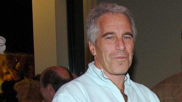 Epstein’in dava dosyaları yayınlanırken, Epstein ile bağlantısı olan olan kişiler de ortaya çıkmıştı.