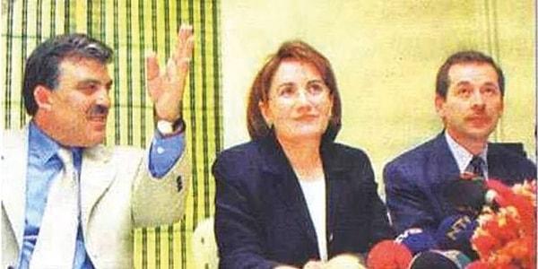 Meral Akşener, Ak Parti kurucusu olmamasına rağmen, bu yöndeki iddia ve eleştirilerden ise hiçbir zaman kurtulamadı.
