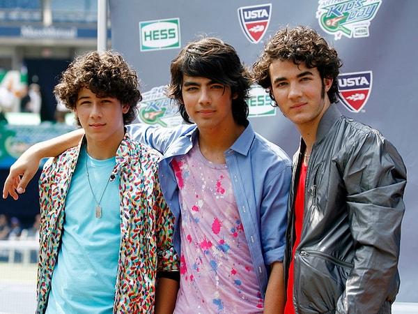 4. Jonas Brothers