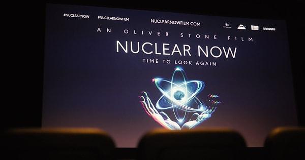 Stone, son yıllarda kampanyalı belgeselcilik alanına odaklandı. Geçen yıl, nükleer enerjinin yaygınlaştırılması çağrısında bulunan "Nuclear Now" hakkında konuştu.