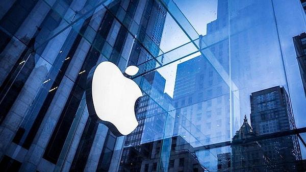 The court found Apple guilty and ordered the tech giant to pay a total compensation penalty of $500 million to the plaintiff users.