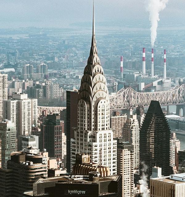 7. Chrysler Binası - ABD, New York. 318,75 metre (1929-1931)