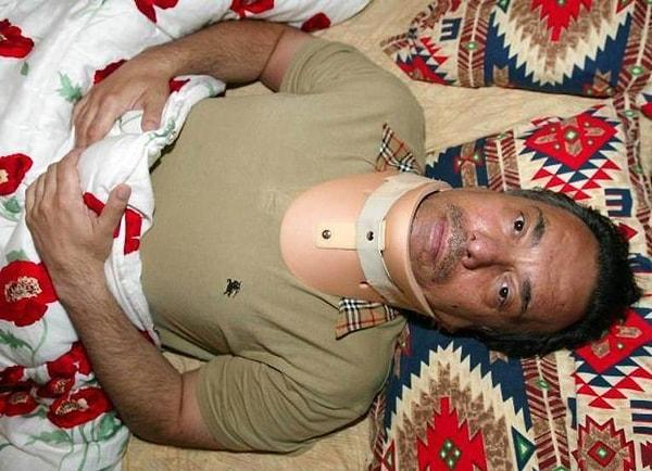 Bütün bunlar olurken hapishanede cezasını çeken Selçuk Parsadan, Sabancı Suikastinin sanığı olan Mustafa Duyar'la karşılıklı koğuşta kalıyor. Nuri Ergin'in, Mustafa Duyar'a yaptığı silahlı saldırı sonucu ağzından ağır yaralanan Selçuk Parsadan, merminin omuriliğine isabet etmesi sonucu omurilik kanseri oluyor. Hapishaneye girişinden 4 yıl sonra yani 2001 yılında tahliye olan Parsadan, 2007 yılında tedavi gördüğü Okmeydanı Hastanesi'nde kanser sebebiyle hayatını kaybediyor.