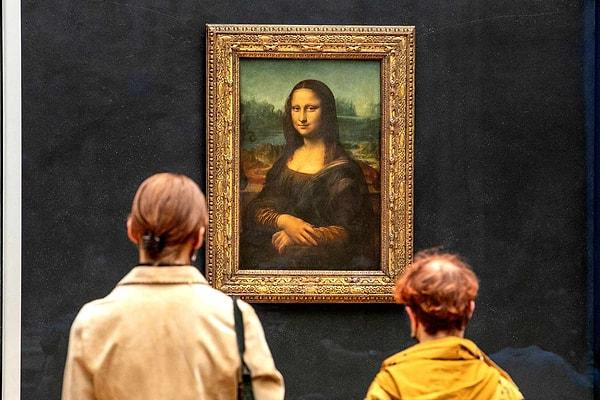 The Louvre: Home to the Mona Lisa