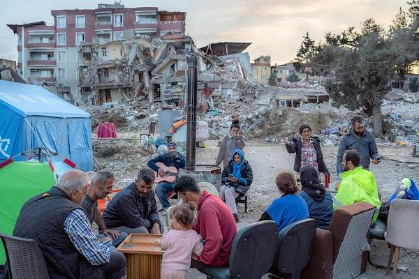 6 Şubat 2023, Türkiye'de saat farkıyla iki büyük depremin olduğu 11 ilimizde 50 binin üzerinde hayat kaybı yaşandı.
