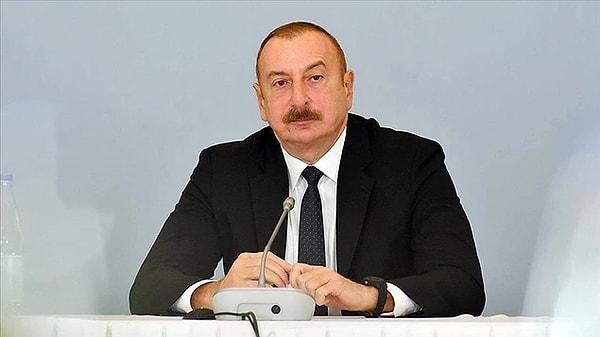 Azerbaycan’da bugün gerçekleştirilen seçimlerde, ilk sonuçlara göre Cumhurbaşkanı İlham Aliyev oylarında yüzde 93,9’unu alarak yeniden Cumhurbaşkanı seçildi