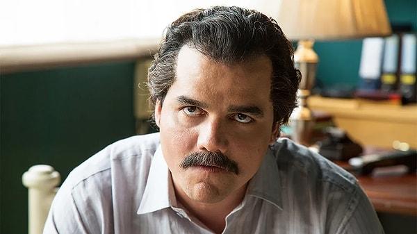 Pablo Escobar'ın yükselişi bir diğer ünlü Netflix dizisi Narcos'da gösterildi.
