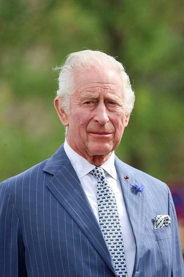 Tahtın varisi olan 41 yaşındaki Prens William, dün katıldığı Londra'nın Hava Ambulans'ı (London’s Air Ambulance) için düzenlenen bağış gecesinde 75 yaşındaki babasının sağlık durumu hakkına konuştu