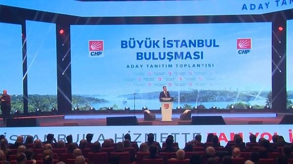Genel Başkan Özgür Özel’in katılmadığı aday tanıtım toplantısının açılış konuşmasını Ekrem İmamoğlu yaptı.