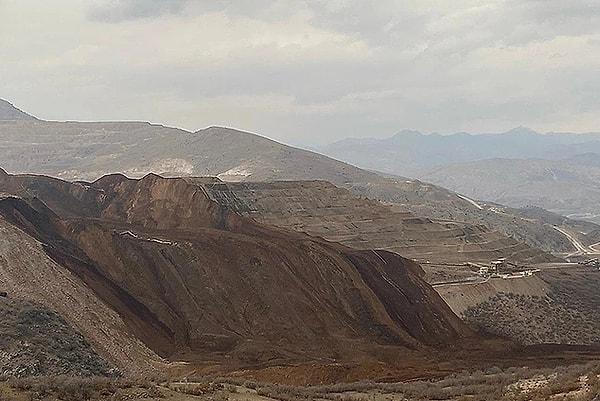 Angora Madencilik tarafından işletilen Çöpler Altın Madeni'nde meydana gelen toprak kaymasıyla ilgili detaylar da ortaya çıkmaya başladı.