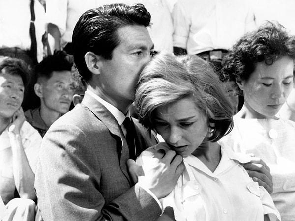 16. Hiroshima Mon Amour (1959)