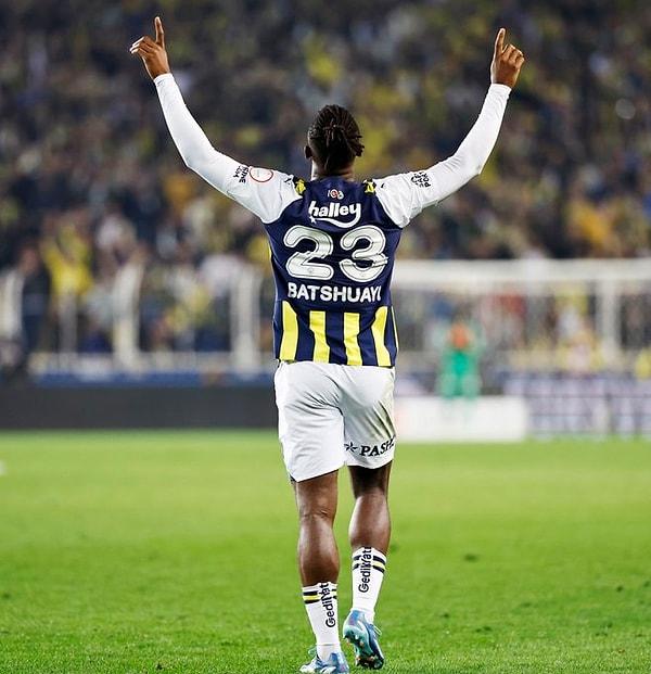 Kasımpaşa, Porozo’nun golüyle öne geçse de Fenerbahçe Mert Hakan ve Batshuayi’nin golleriyle maçı 2-1 kazandı.