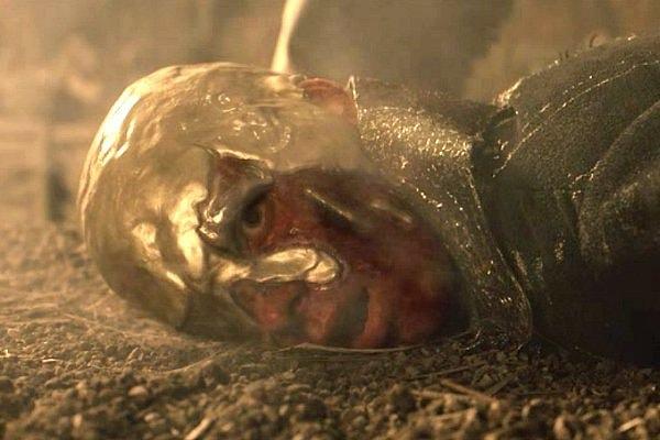 Viserys Game of Thrones'un en zalim kötülerinden biri olarak bir yer edindi, Viserys yalnızca bir sezondan daha az bir süre boyunca ortaya çıkıyor ve 6. bölümde ölüyor bu sebeple de unutulması kolay.