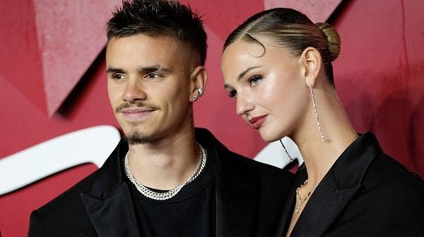 Daha 21 yaşında olan Romeo kız arkadaşı ile 5 yıldır birlikte ve her sorulduğunda niyetinin ciddi olduğunu belirtmeden geçmeyen, diğer Beckhamlar gibi romantik bir isim.