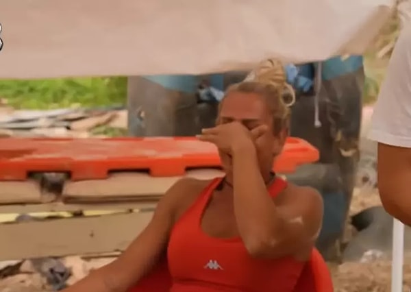 Survivor All Star kırmızı takım yarışmacılarından Nagihan Karadere, oyun parkurunda kötü bir kaza geçirdi.