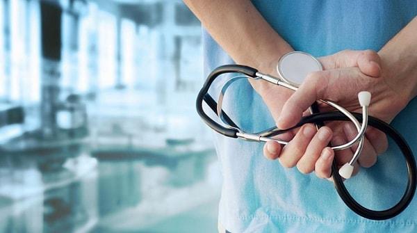 Sağlık Bakanlığı’nın sağlık çalışanlarının çalışma şartlarını iyileştirmek amacıyla ilkini Ağustos 2022, ikincisini Ağustos 2023 tarihinde çıkardığı ‘Beyaz Reform’, sağlık çalışanı göçünü durduramadı.