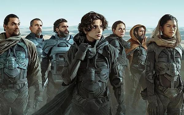 Bilmeyenler için ''Dune'' 2021'de yayımlanmış, aynı isimdeki kitaptan uyarlama bir filmdir.