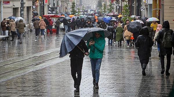 Öte yandan İstanbul'da hafta boyunca hafif ve yerel yağış geçişleri dışında ciddi bir yağış da öngörülmüyor.