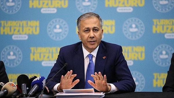 İçişleri Bakanı Ali Yerlikaya önceki gün, İstanbul'un Fatih ilçesinde 'Güvenli Fatih’ başlıklı bir toplantıya katıldı.