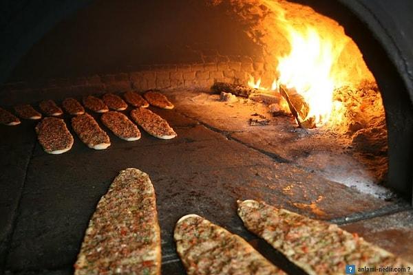 Sivas'tan Yunanistan'a "Etli ekmek Türkiye'nin, Türkiye'de de Sivas'ın" cevabı geldi.
