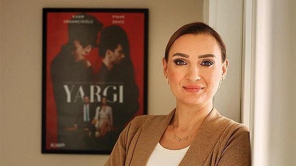 Senarist Sema Ergenekon, bu konuda sessizliğini korurken, Selen Görgüzel'den kendisine destek geldi.
