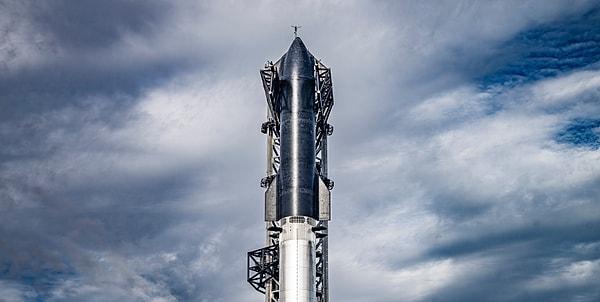 ABD'nin Federal Havacılık İdaresi, SpaceX'in geliştirdiği ve dünyanın en büyük uzay roketi unvanına sahip olan Starship için fırlatma lisansı verdiğini duyurdu.