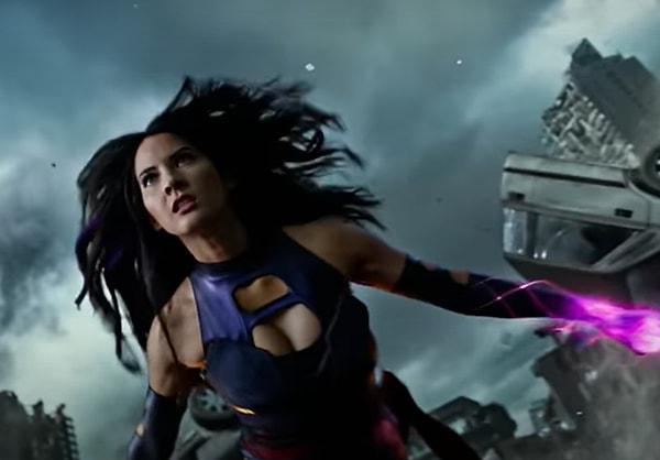 Amerikalı aktris Olivia Munn'u 'X-Men: Apocalypse' filmindeki 'Psylocke' karakterinden hatırlarsınız.