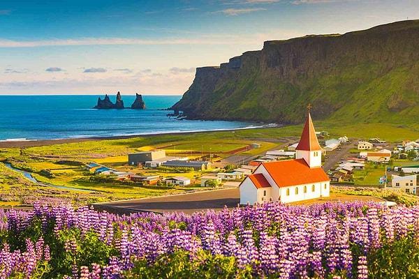 3 - İzlanda