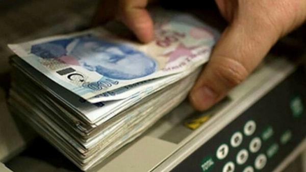 Türkiye'de banka ve finans şirketlerine kredi borcu olanların sayısının 40 milyonun üzerine çıktığı belirtildi.