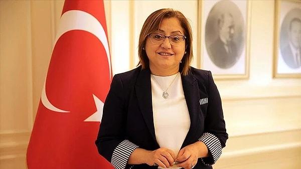 "Kocaeli'de CHP Atasoy Bilgin kaybedecek. Tahir Büyükak kazanacak. Gaziantep'te ise Fatma Şahin görevine devam edecek."